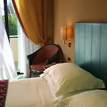Cristallo Hotel 4*
