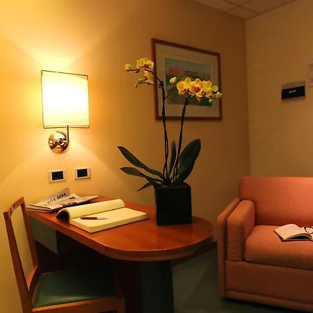 克里斯塔罗酒店