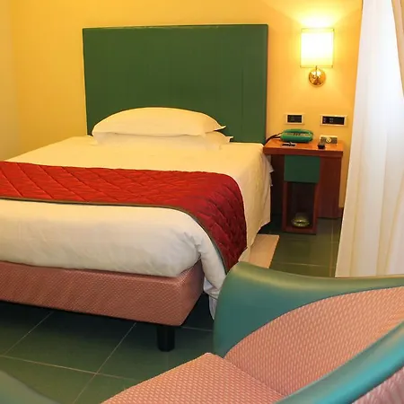 Cristallo 4* Джулианова