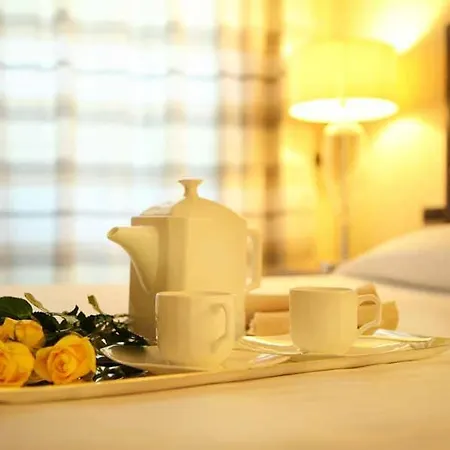 克里斯塔罗酒店 4*