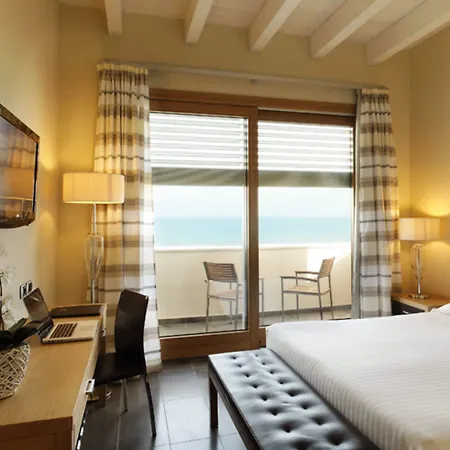 Cristallo Hotel 4*