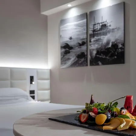 酒店 克里斯塔罗酒店 朱利亚诺瓦