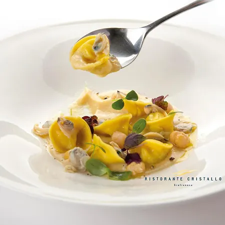 克里斯塔罗酒店 酒店 朱利亚诺瓦