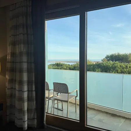 克里斯塔罗酒店