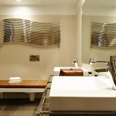 克里斯塔罗酒店