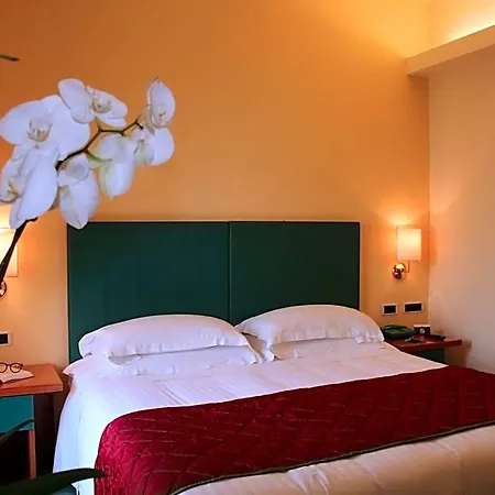 Cristallo Hotel 4*