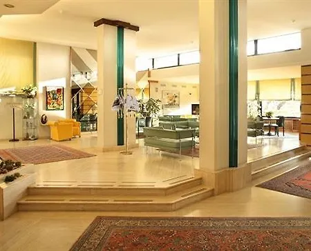 Cristallo Hotel
