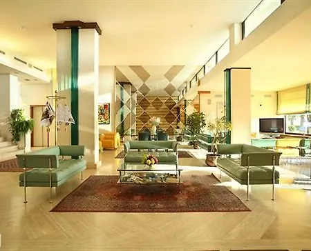 Cristallo 4*